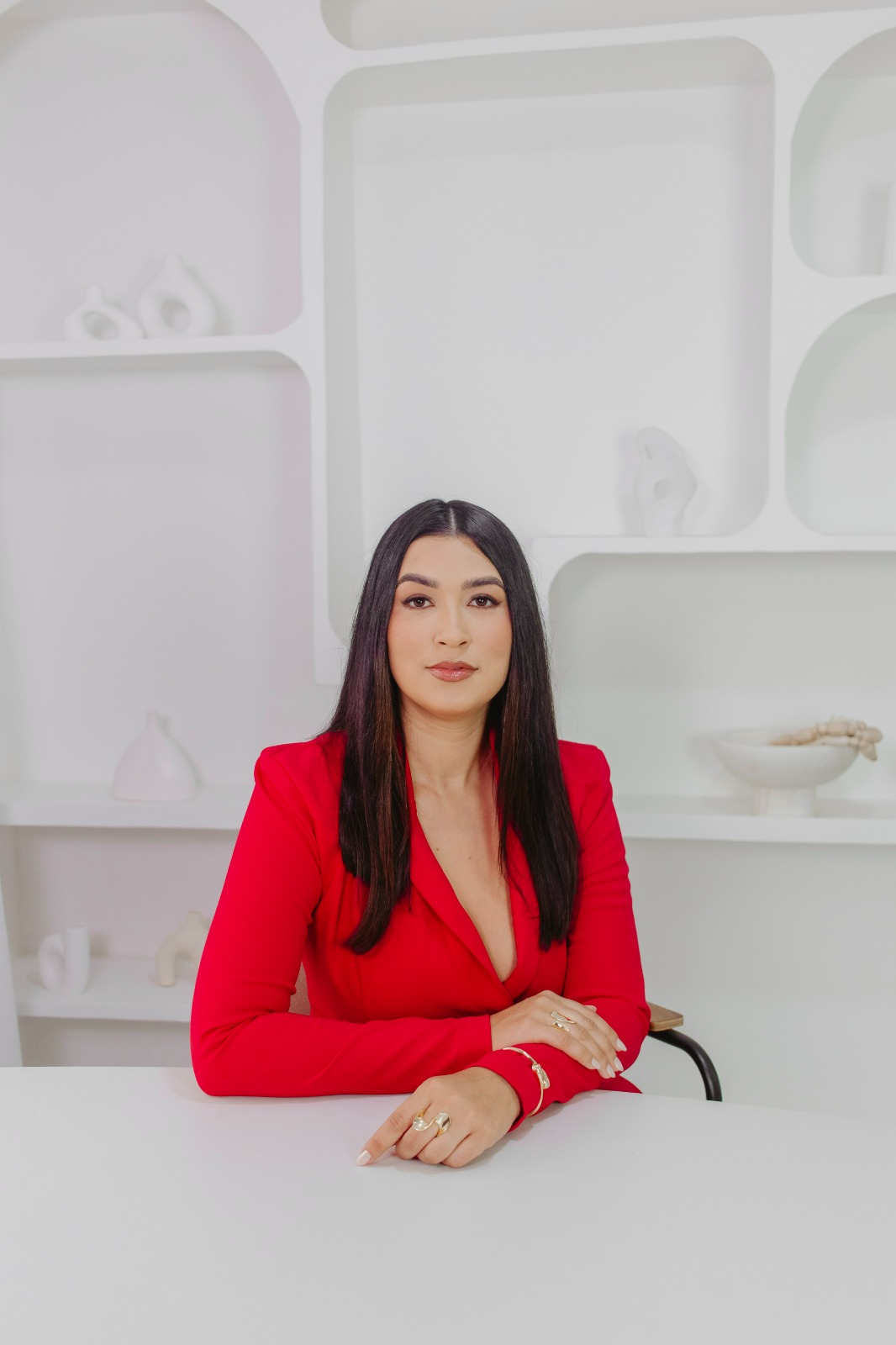 Bruna Santos, mentora e facilitadora, em ambiente de escritório